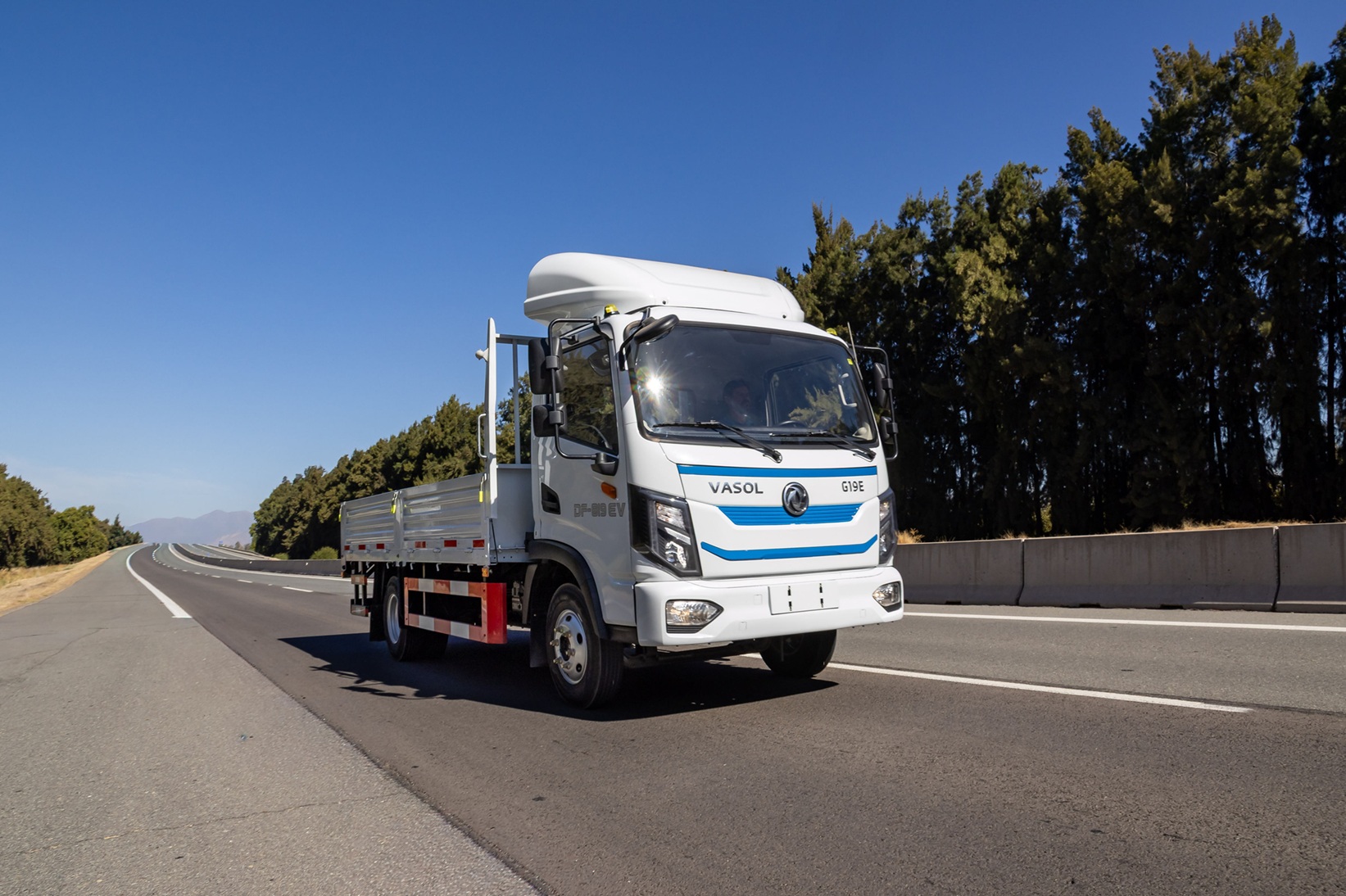 MODELO DF-819 EV Pick Up MODELO DF-819 EV Pick Up