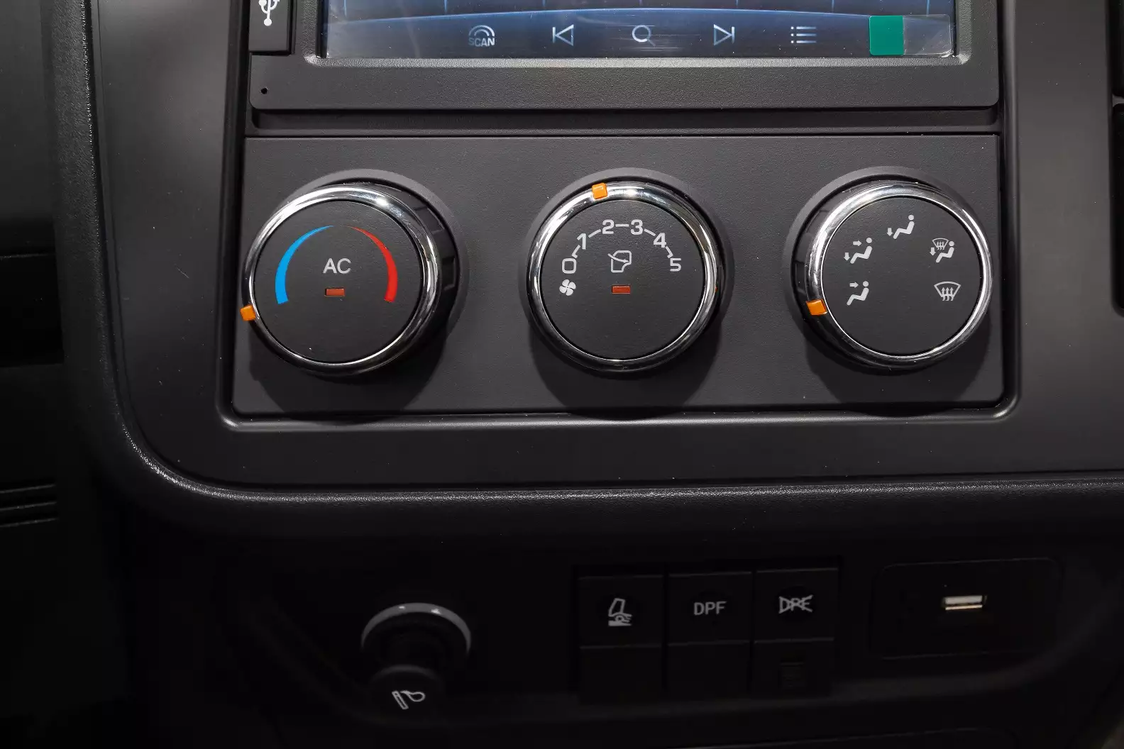 DF 1829 MT Polibrazo